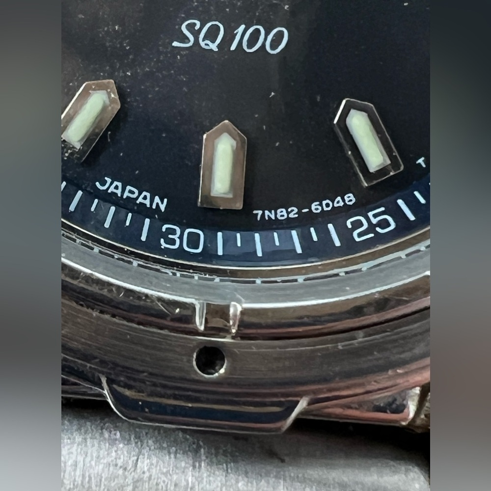 Seiko Rare Vintage Ladies Watch Blue Dial Stainless Case 10 BAR, Blue Leather - Picture 9 of 16